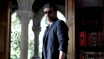 Backdrop to the movie "Arrambam" #1580490