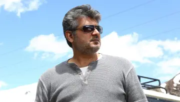 Backdrop to the movie "Arrambam" #1580494