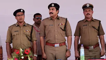 Backdrop to the movie "Mumbai Police" #1619466