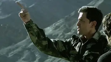 Backdrop to the movie "Lakshya" #1046281