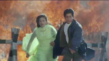 Backdrop to the movie "Dil Se.." #1095650