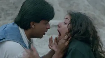Backdrop to the movie "Dil Se.." #1095655