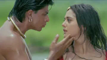 Backdrop to the movie "Dil Se.." #1095671