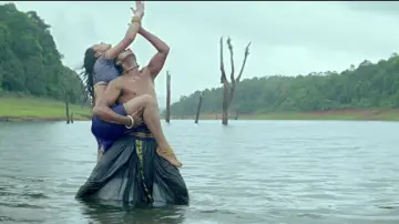 Backdrop to the movie "Dil Se.." #1095673