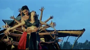 Backdrop to the movie "Dil Se.." #1095675