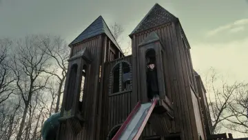 Backdrop to the movie "Orphan" #698918