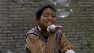 Backdrop to the movie "Children of Heaven" #751963