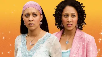 Backdrop to the movie "Twitches" #266548