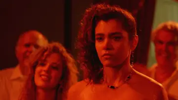 Backdrop to the movie "Society" #663886