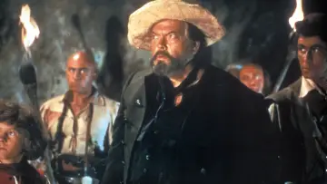 Backdrop to the movie "Treasure Island" #735482