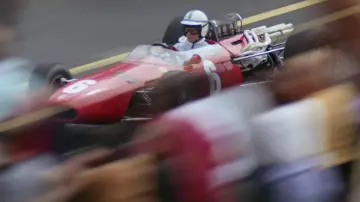 Backdrop to the movie "Grand Prix" #904344