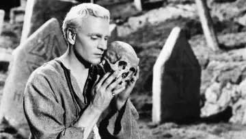 Backdrop to the movie "Hamlet" #873536
