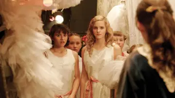 Backdrop to the movie "Ballet Shoes" #1045621