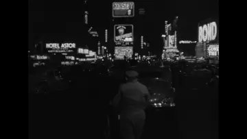 Backdrop to the movie "The Naked City" #1062429