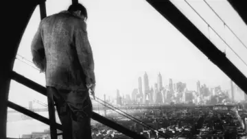 Backdrop to the movie "The Naked City" #1062431