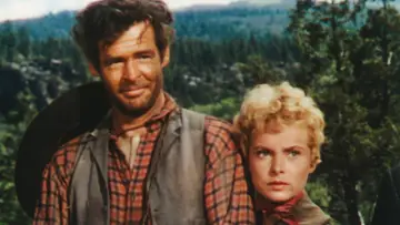 Backdrop to the movie "The Naked Spur" #1063175
