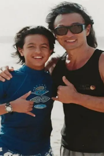 Poster to the movie "Johnny Tsunami" #1110043