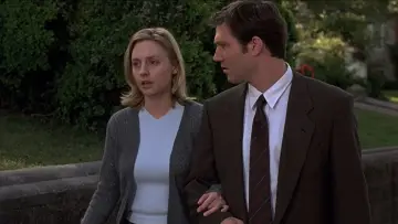 Backdrop to the movie "Mumford" #462937