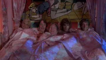 Backdrop to the movie "TerrorVision" #679123