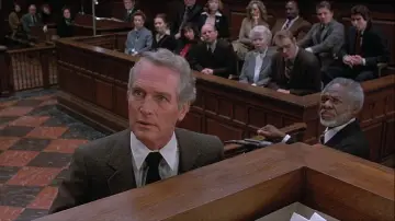 Backdrop to the movie "The Verdict" #935972