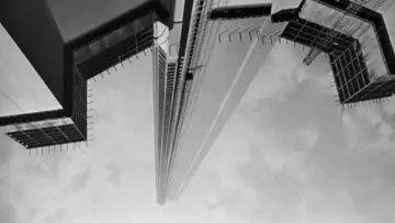Backdrop to the movie "The Fountainhead" #1035896
