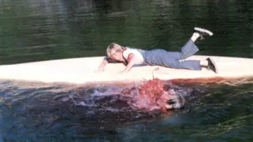 Backdrop to the movie "Piranha" #857917