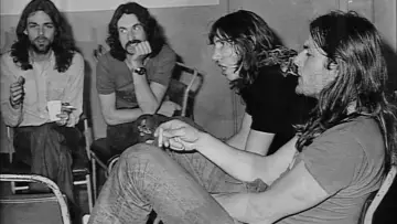 Backdrop to the movie "Classic Albums: Pink Floyd - The Making of The Dark Side of the Moon" #475793