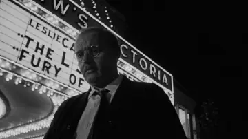 Backdrop to the movie "The Pawnbroker" #1055086
