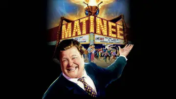 Backdrop to the movie "Matinee" #1033737