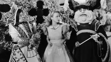 Backdrop to the movie "Alice in Wonderland" #425887