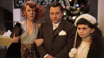 Backdrop to the movie "Fantozzi: White Collar Blues" #186399
