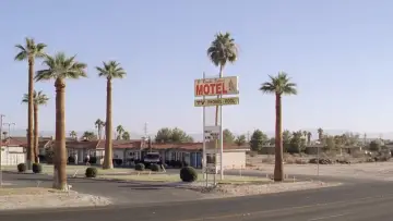 Backdrop to the movie "Twentynine Palms" #1204283