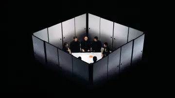Backdrop to the movie "Mishima: A Life in Four Chapters" #856481