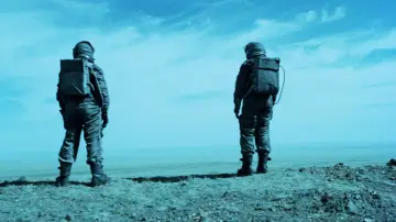 Backdrop to the movie "On the Silver Globe" #690674