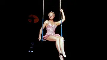 Backdrop to the movie "The Greatest Show on Earth" #1097249