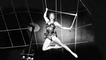 Backdrop to the movie "The Greatest Show on Earth" #1097251
