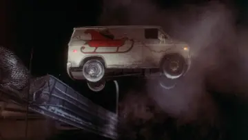 Backdrop to the movie "Christmas Evil" #1123802