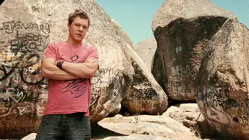 Backdrop to the movie "Lake Mungo" #297511