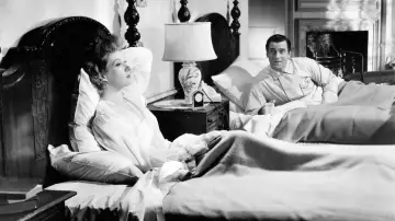 Backdrop to the movie "Mrs. Miniver" #1031439