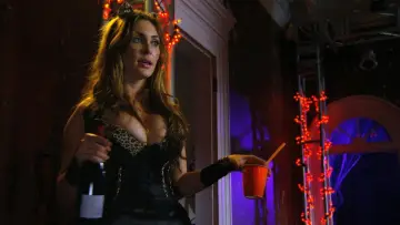 Backdrop to the movie "Night of the Demons" #1058651