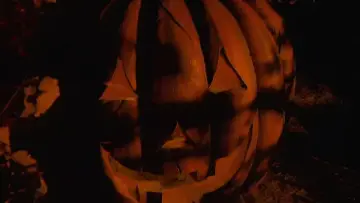 Backdrop to the movie "Halloweentown" #994429