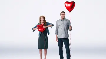 Backdrop to the movie "I Hate Valentine
