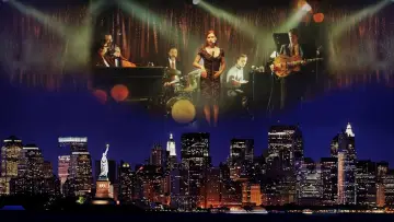Backdrop to the movie "Moonlight Serenade" #698310