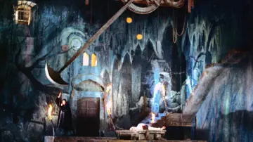 Backdrop to the movie "The Pit and the Pendulum" #1025870