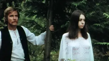 Backdrop to the movie "Female Vampire" #1091674