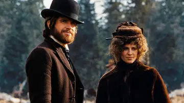 Backdrop to the movie "McCabe & Mrs. Miller" #990540