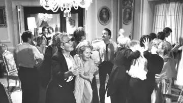 Backdrop to the movie "The Exterminating Angel" #983646