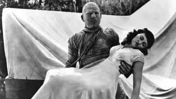 Backdrop to the movie "The Mummy