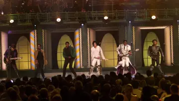 Backdrop to the movie "Michael Jackson: 30th Anniversary Celebration" #399716