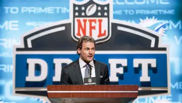 Backdrop to the movie "Draft Day" #711600